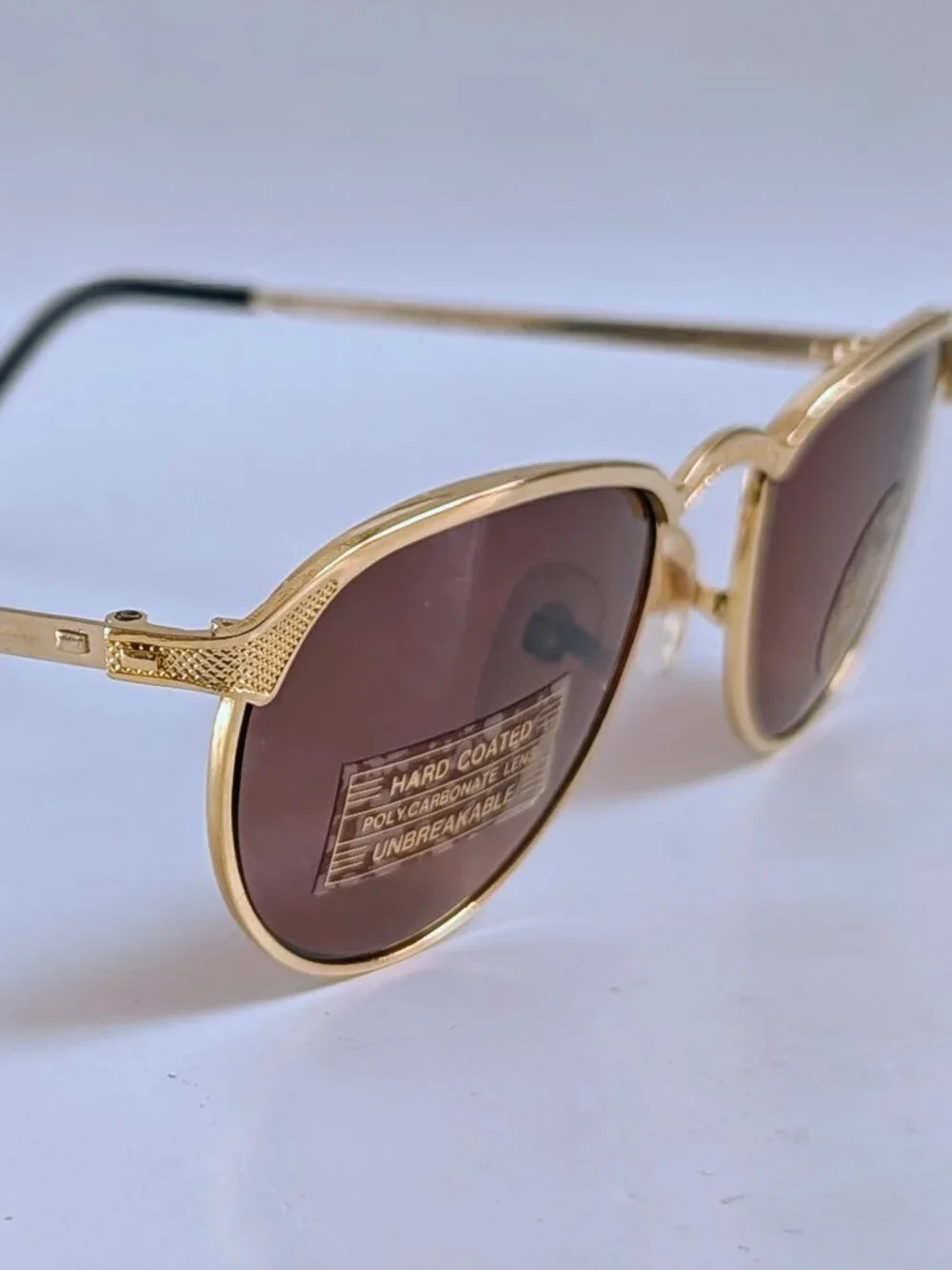 NWT Vintage 90's Retro Style Round Metal Sport Sunglasses (S. Gold)